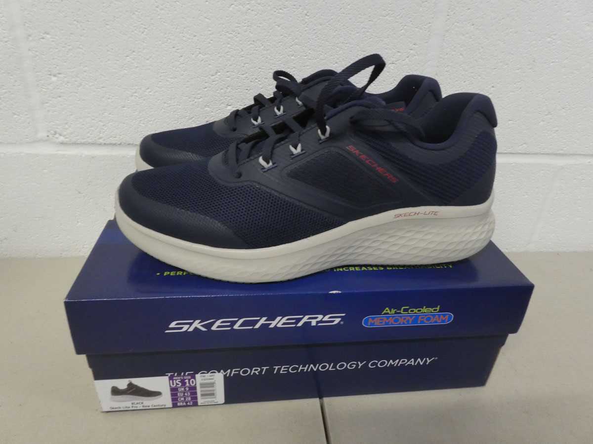 Lot Boxed pair of Skechers skech-lite air cooled...
