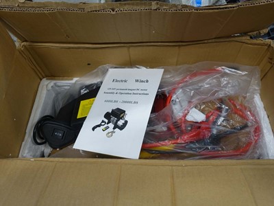Lot 4438 - Boxed electric winch