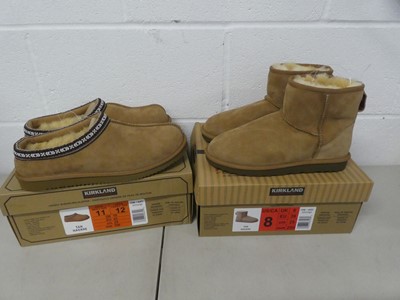 Lot x1 boxed pair of Kirkland unisex shearling...