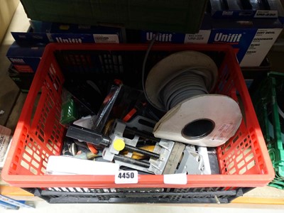 Lot 4450 - Crate of items to include length of cabling,...
