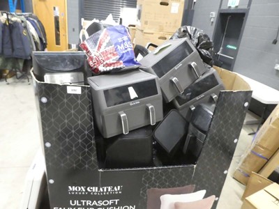 Lot 3207 - Large pallet of loose Gourmia and other air...