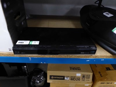 Lot 2585 - Panasonic 3D blu-ray player