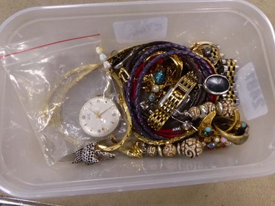 Lot 2481 - Box containing various jewellery items, watch...