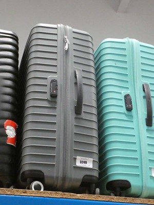 Lot 3249 - Hard shell American Tourister suitcase