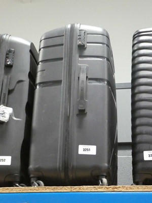 Lot 3251 - Large hard shell American Tourister suitcase