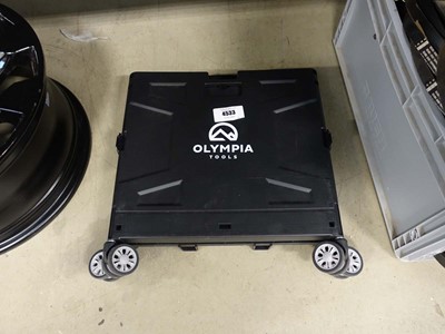 Lot 4533 - Olympia tools fold up shopping cart