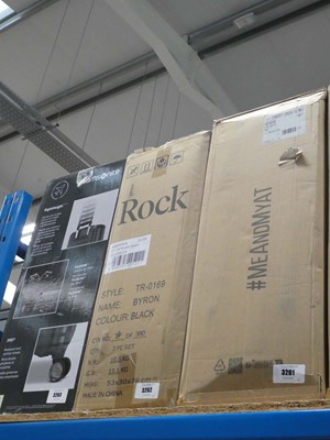 Lot 3262 - Triple The Rock 3 piece suitcase set in box