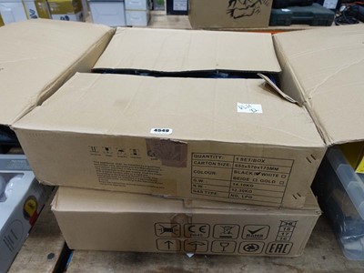 Lot 4549 - 2 boxed 4 burner gas hobs