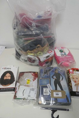 Lot 1255 - Bag of adults mixed dressing up costumes incl....