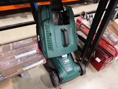Lot 4576 - McGregor electric lawn mower with battery and...