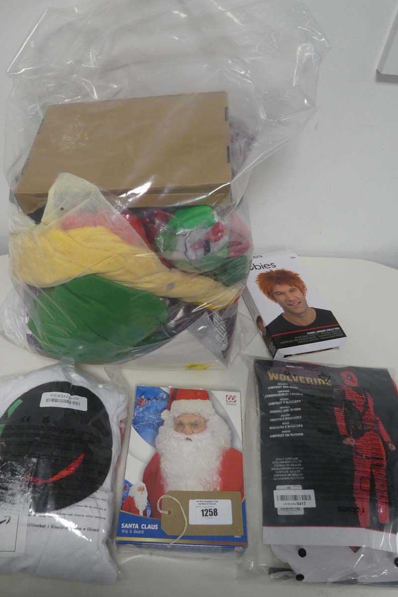 Lot 1258 - Bag of mixed adults dressing up costumes incl....