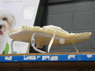 Lot 3320 - Baby bouncer