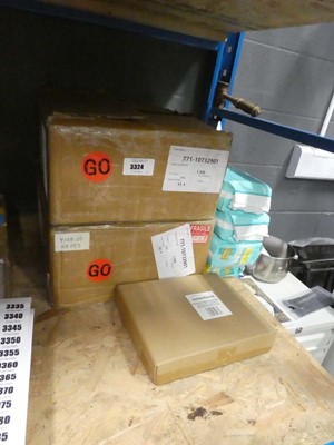 Lot 3324 - 2 boxes of organic honey supplements