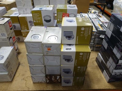 Lot 4654 - Qty of down lighting