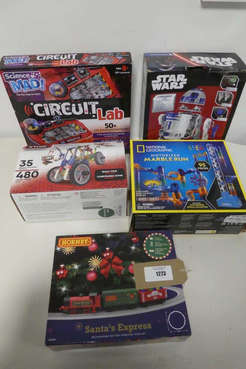 Lot 1273 - Selection of creative toys incl. K'Nex...