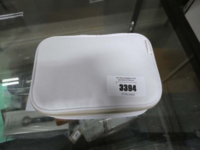 Lot 3394 - Beurer hair removal device