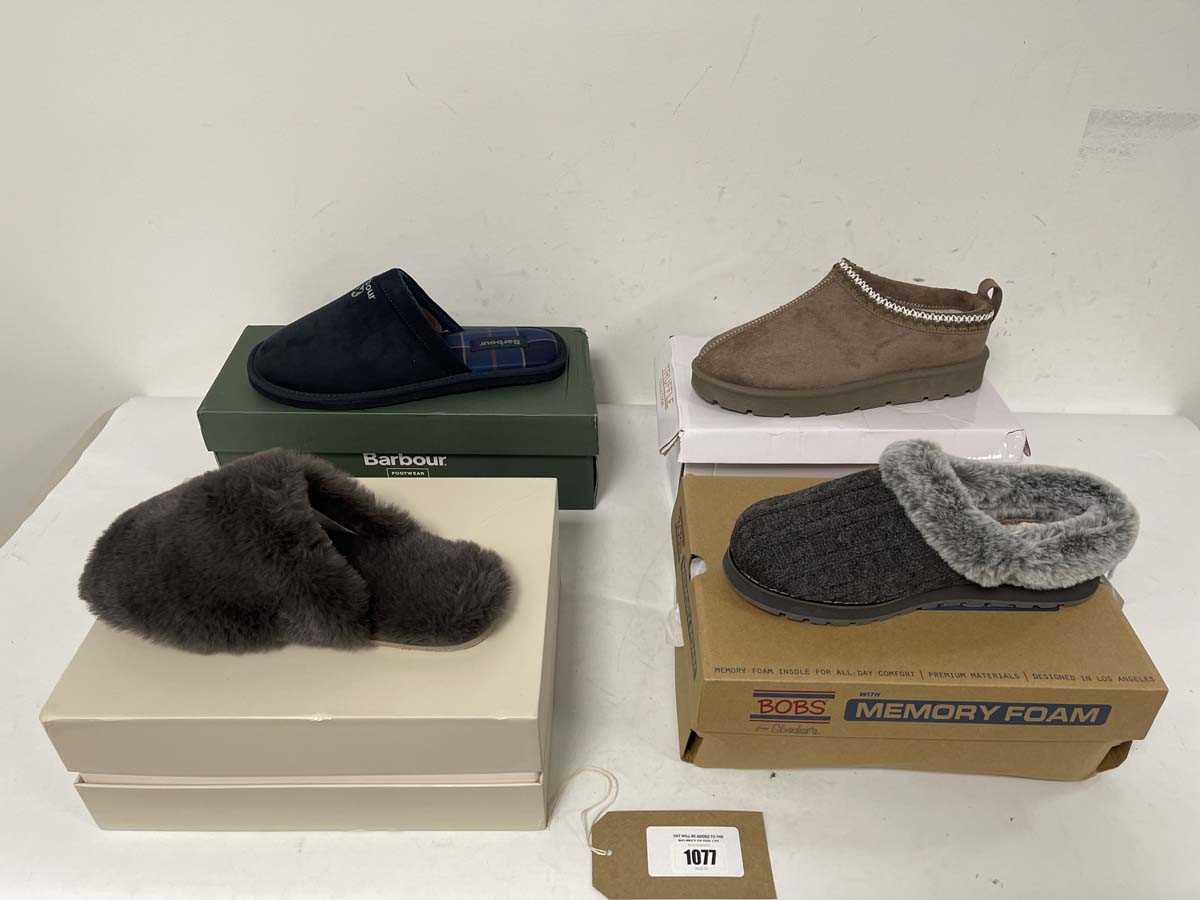 Lot 4x Boxed pairs of slippers to include Barbour...