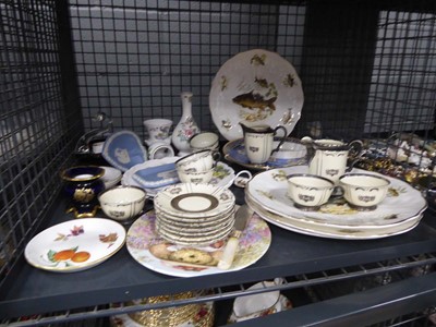 Lot 5450 - Cage containing Jasper ware plus Royal...