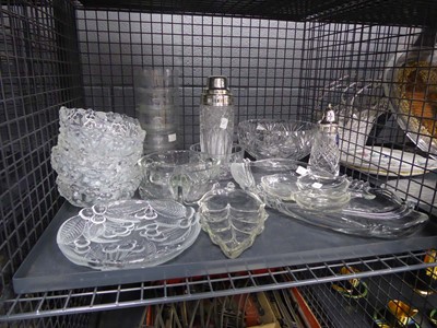 Lot 5471 - Cage containing qty of crystal and glassware...