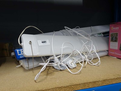 Lot 4681 - Selection of Feit LED utility lights