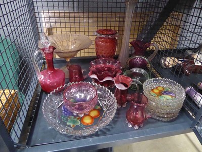 Lot 5479 - Cage containing fruit pattern dishes plus...