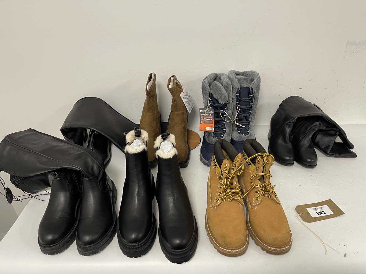 Lot 7x Pairs of boots in various styles to include...