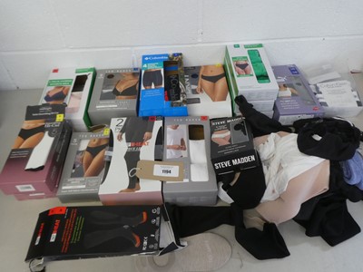 Lot A bag containing a quantity of men's and women'...