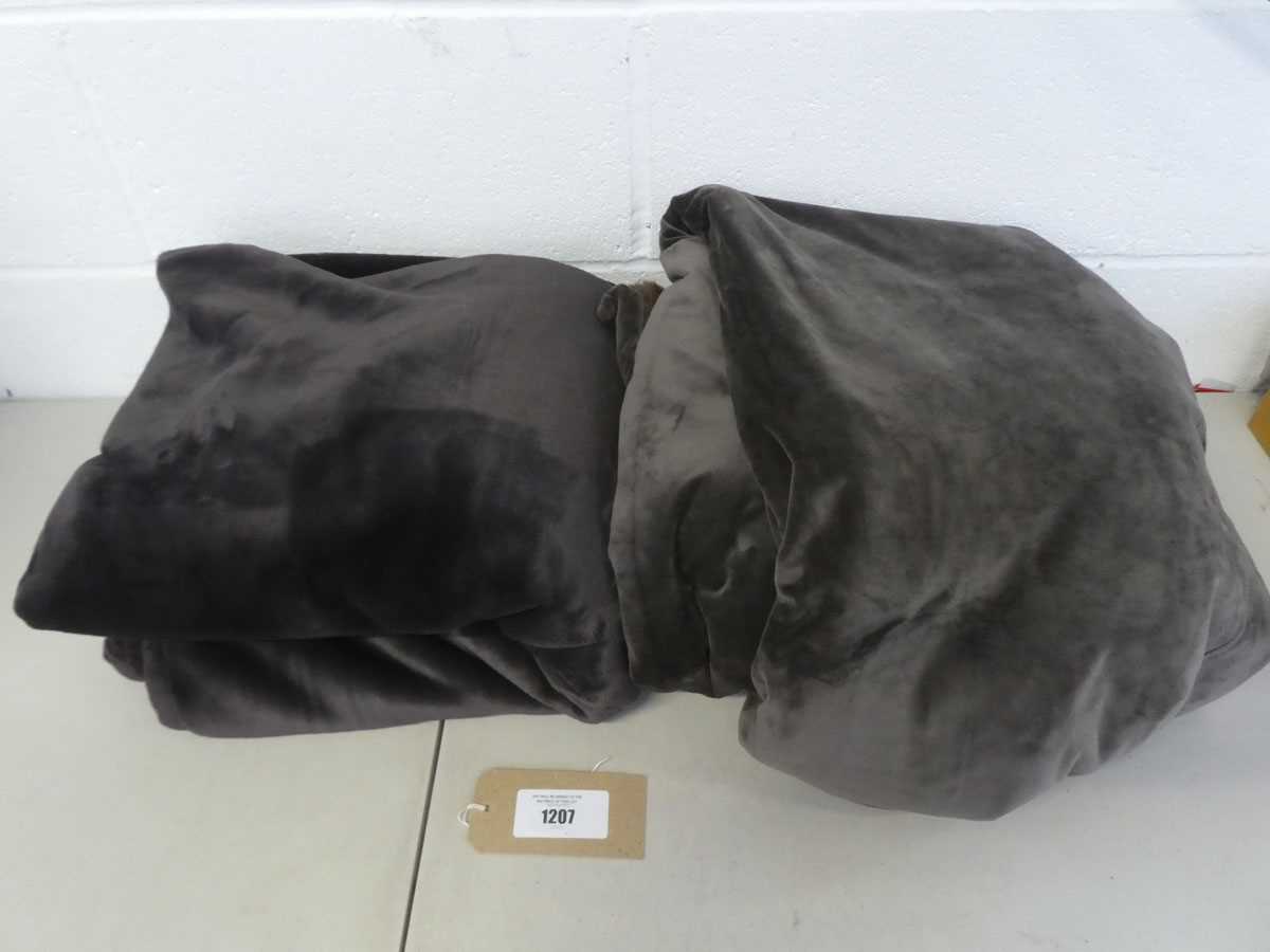 Lot A bag containing x2 brown throws by Mon Chateau.