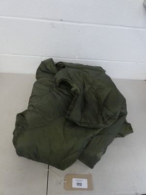 Lot A Below Zero sleeping bag/camping duvet.
