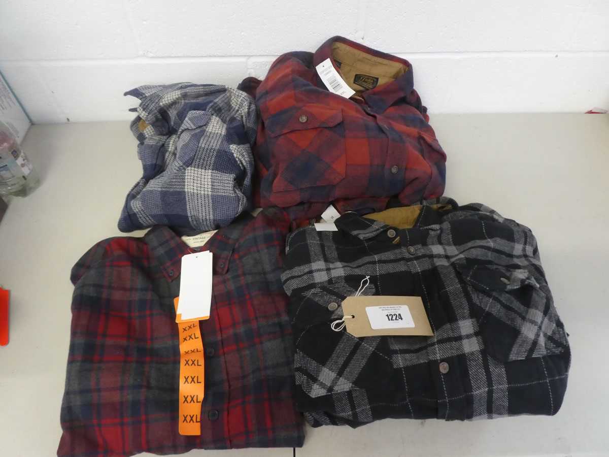 Lot Approx. 6 men's button up shirts and shackets...