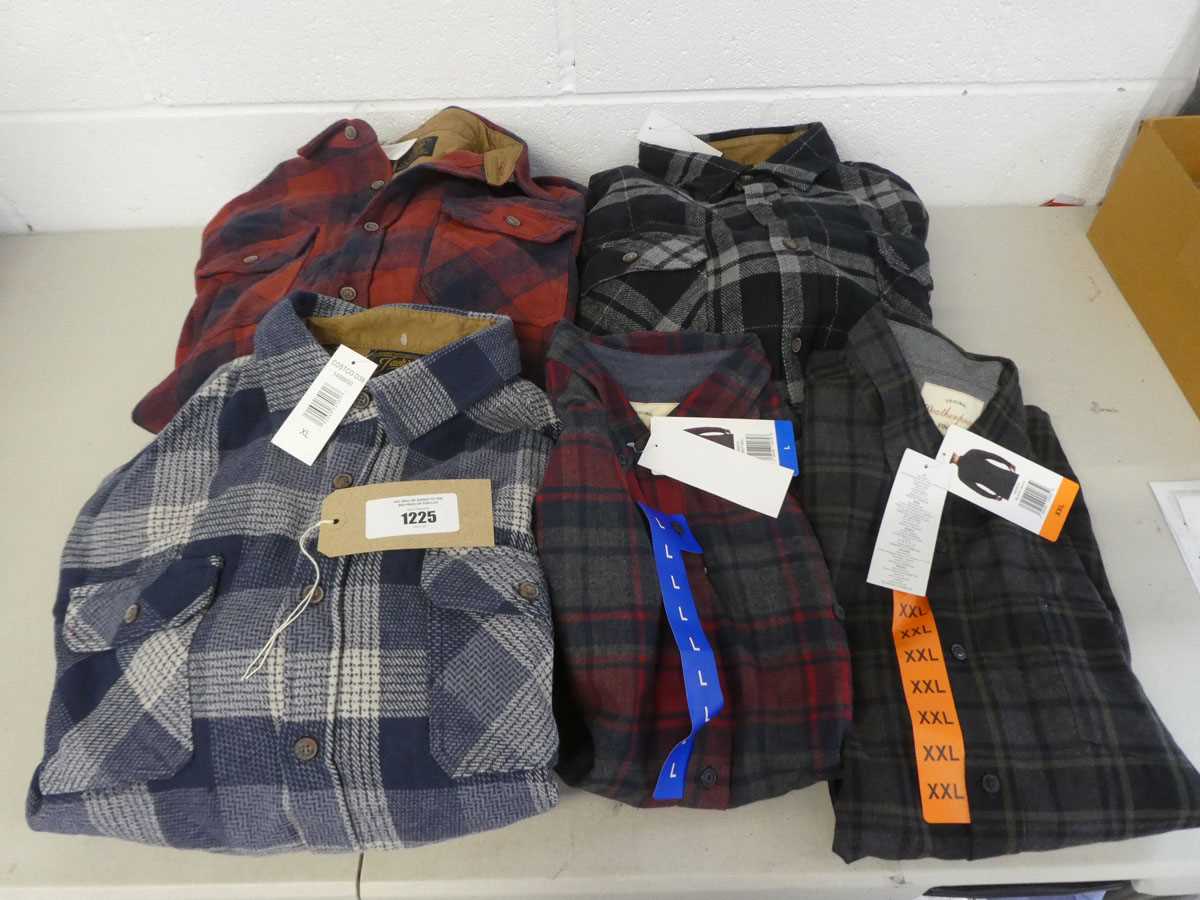 Lot Approx. 8 men's button up shirts and shackets...