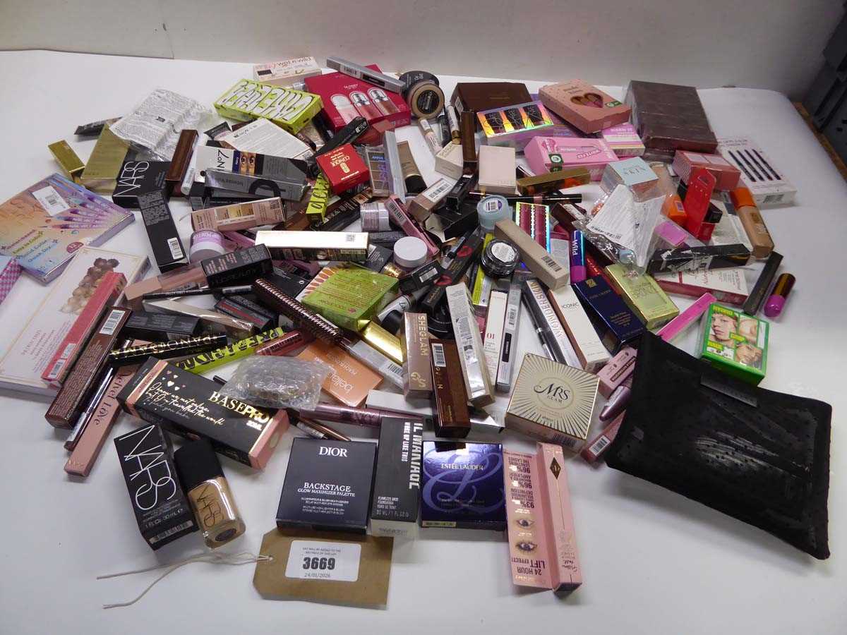 Lot Selection of cosmetics including Dior. Bobbi...