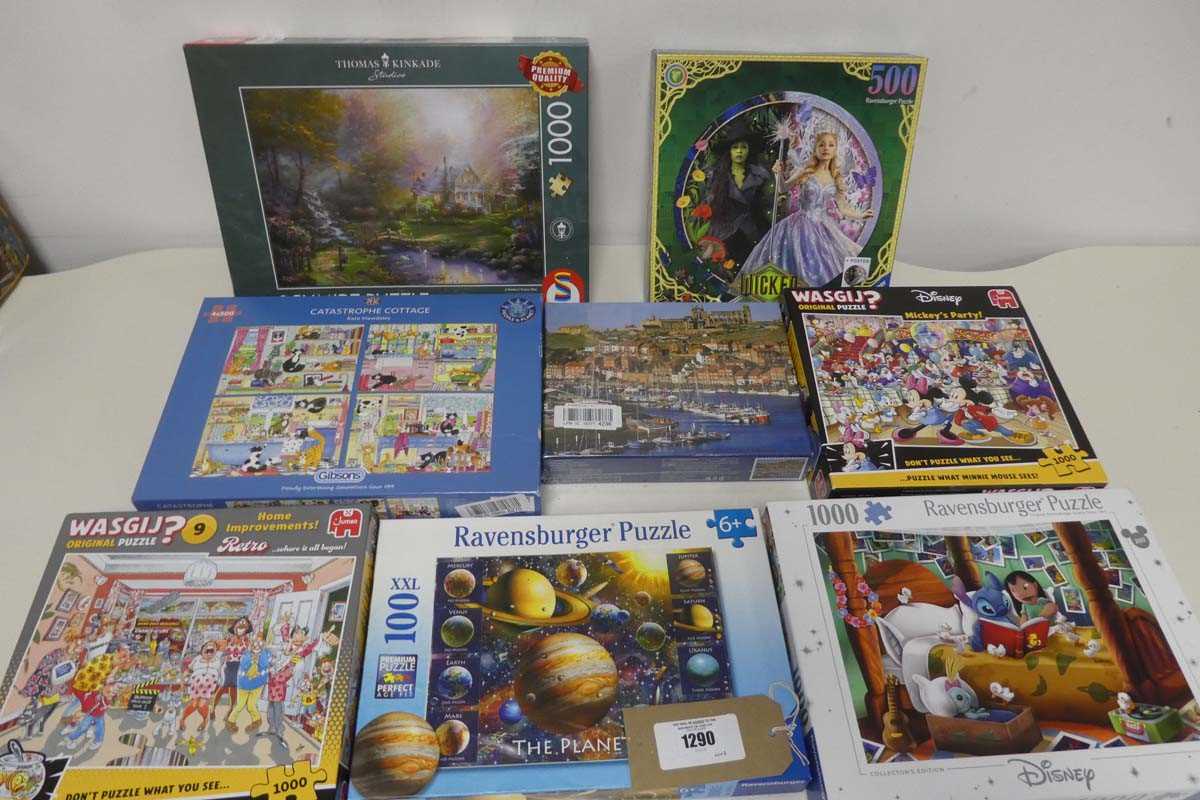 Lot 1290 - Selection of puzzles incl. Ravensburger 500...