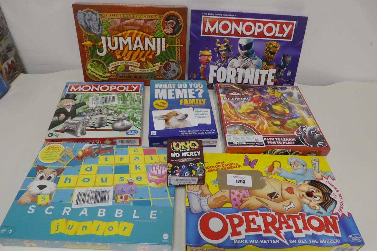 Lot 1293 - Selection of board games incl. Jumanji: New...