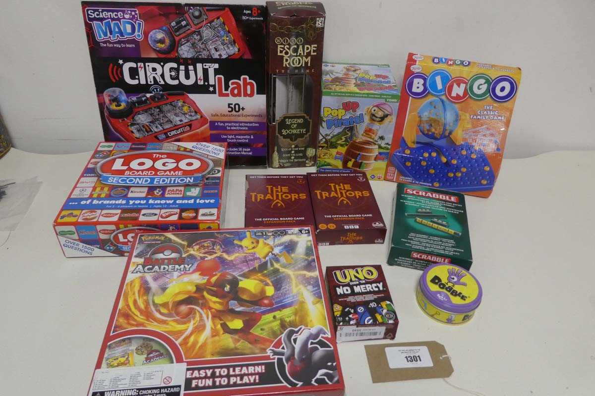 Lot 1301 - Selection of board games incl. Science Mad...