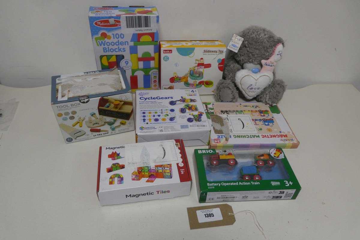 Lot 1305 - Bag of childrens toys incl. Melissa & Doug 100...