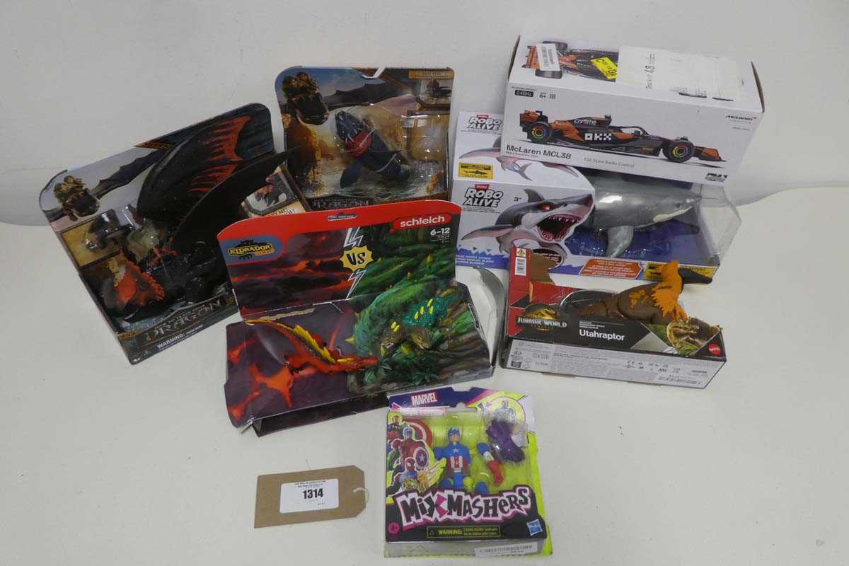 Lot 1314 - Selection of figurines incl. How To Train Your...