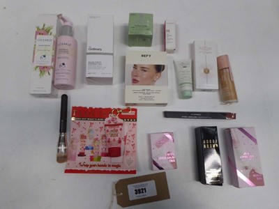 Lot Selection of Branded skin care and makeup to...