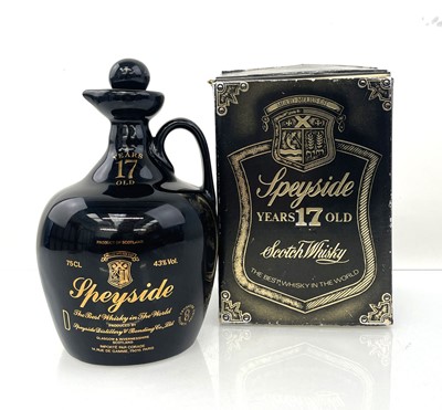 Lot 40 - A ceramic crock of Speyside Distillery 17...