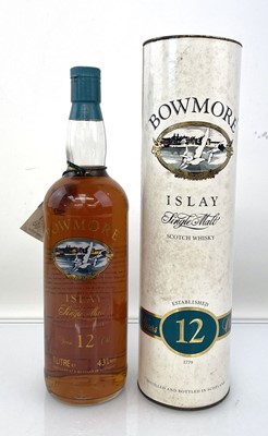Lot 48 - A bottle of Bowmore 12 year old Islay Single...