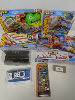 Lot 1333 - Selection of Hot Wheels and other vehicles...