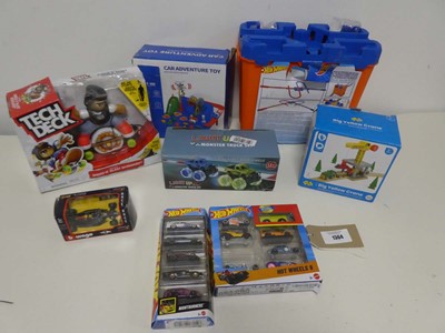 Lot 1364 - Selection of cars and play sets incl. Tech...