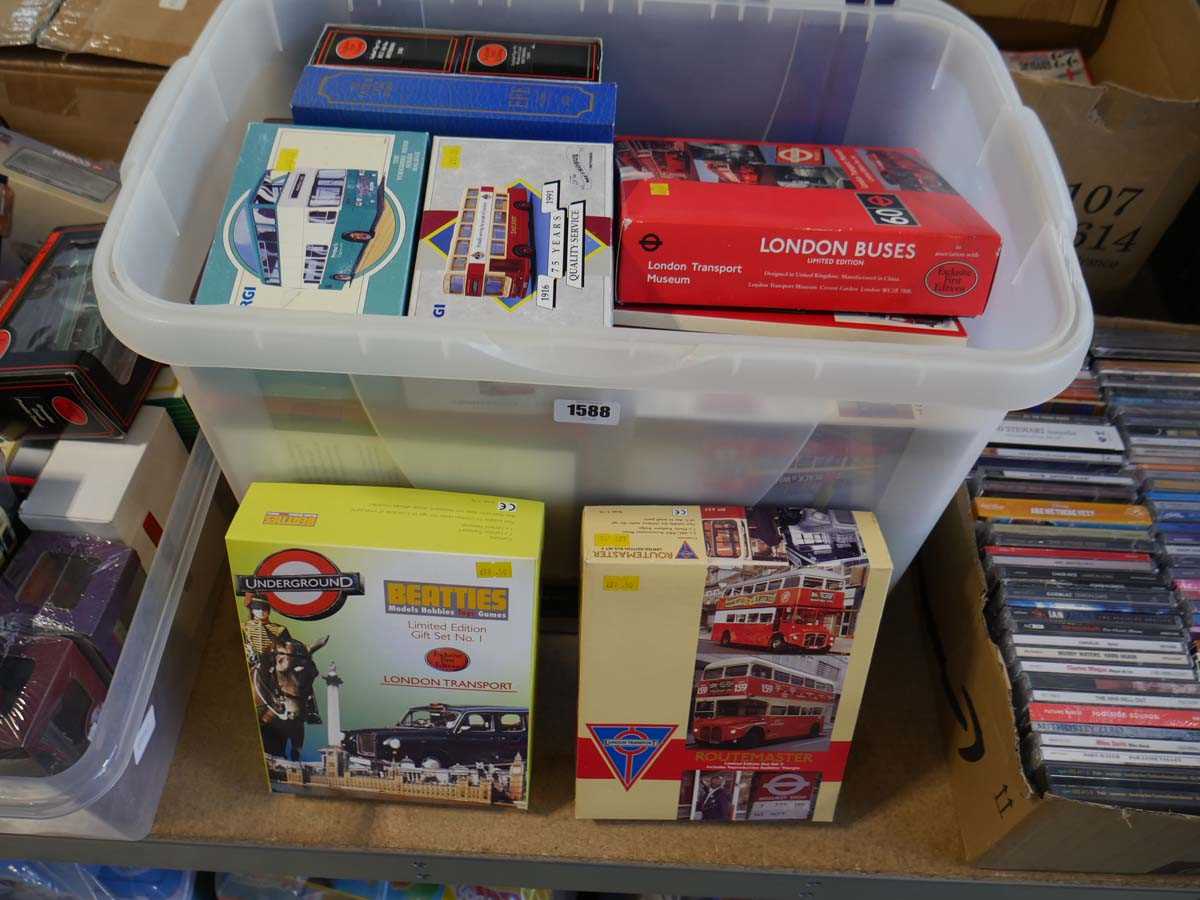 Lot 1588 - Large plastic tub containing various collector'...