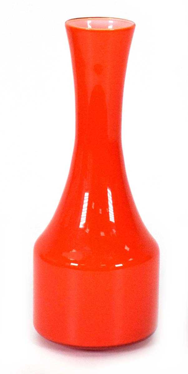 Lot 88 - A Swedish red glass vase by Alsterfors, h. 26 cm
