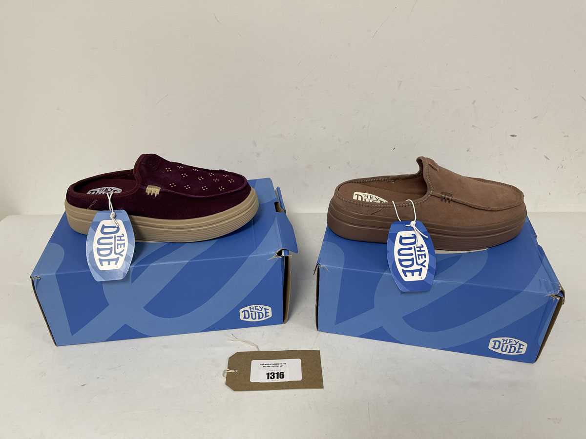 Lot 1316 - 2x Boxed pairs of Hey Dude austin shoes both...