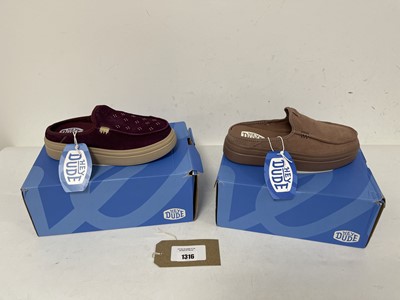 Lot 2x Boxed pairs of Hey Dude austin shoes both...