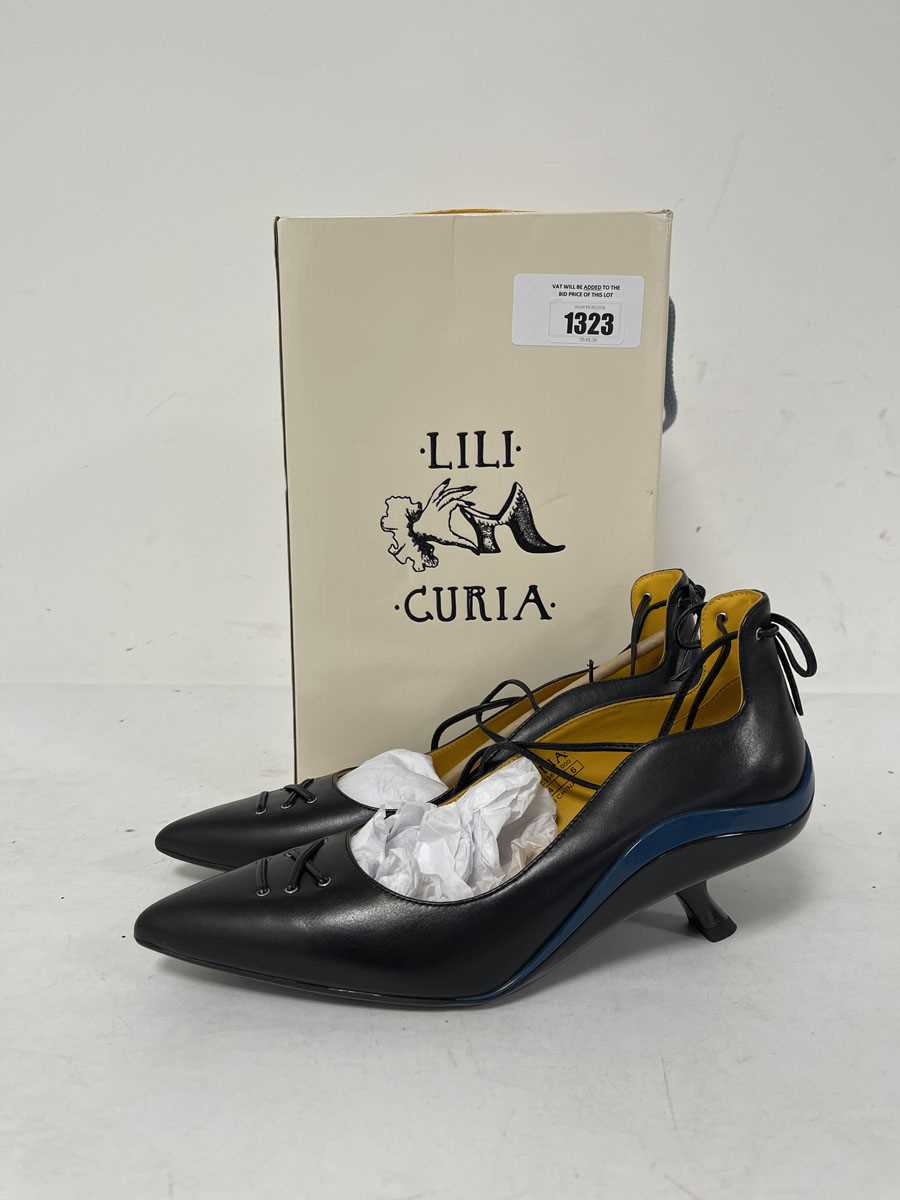 Lot 1323 - Lili Curia evelyn double bow ankle strap pump...