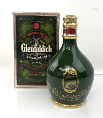 Lot 73 - A Spode Decanter of Glenfiddich 18 year old...