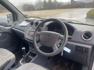 Lot (NJ13 HBA) 2013 Ford Transit Connect T200 TDCI...