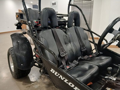 Lot 2-seater off-road buggy with low / high drive...